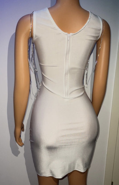 Noelle knee length dress silver and white Darker Nude